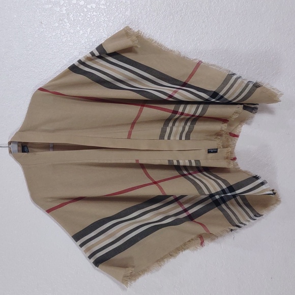 Fraas Lightweight Border Plaid Poncho,Color Camel. - Picture 3 of 13